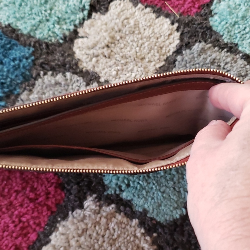 Wristlet